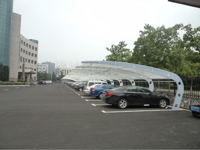 膜結(jié)構(gòu)車(chē)棚——深圳市燁興膜結(jié)構(gòu)工程有限公司 膜結(jié)構(gòu)車(chē)棚