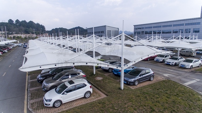 貴陽(yáng)卷煙廠車棚-燁興膜結(jié)構(gòu) 貴陽(yáng)卷煙廠車棚2.JPG