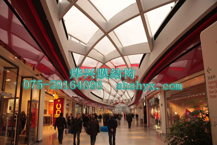 商場建筑方案配上ETFE膜結(jié)構(gòu)，彰顯大智慧